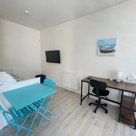 2 Personnes Acces Direct - Fr-1-197-624 * Les Sables-dʼOlonne